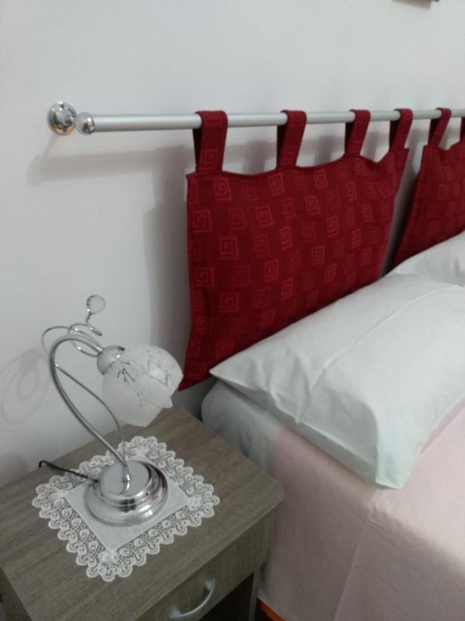 טרפאני B&B Gli Ontani מראה חיצוני תמונה